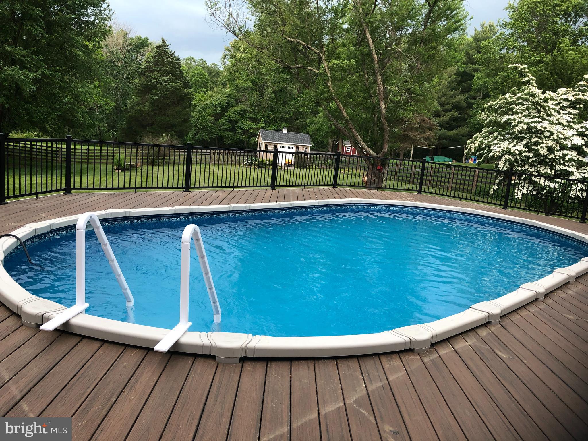 CRESCENT HILLS ESTATES - Residential