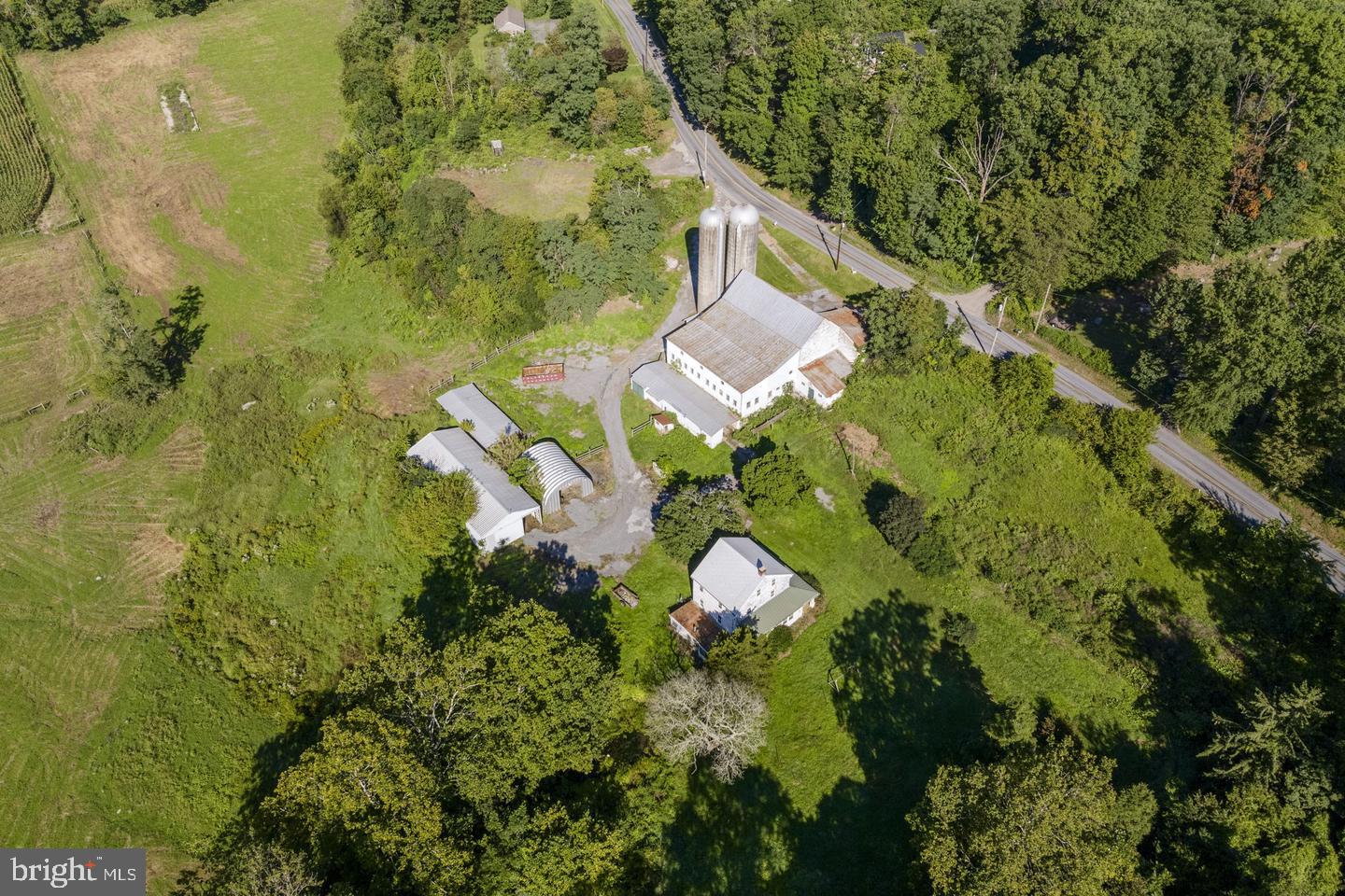 1250 NEW PHILADELPHIA ROAD