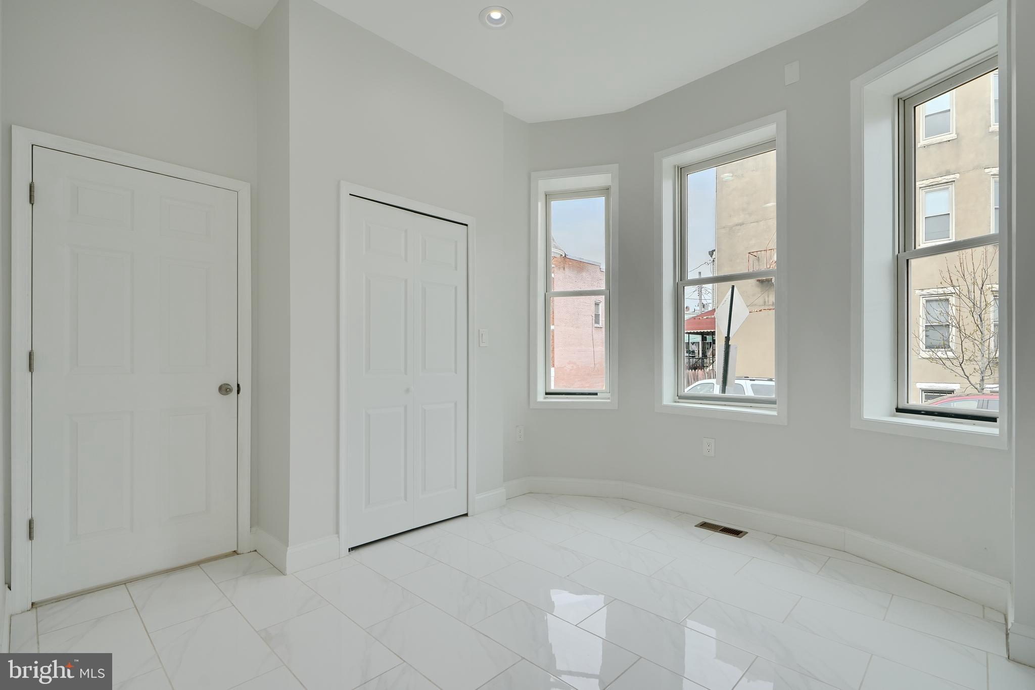 AUCHENTOROLY TERRACE HISTORIC DISTRICT - Residential