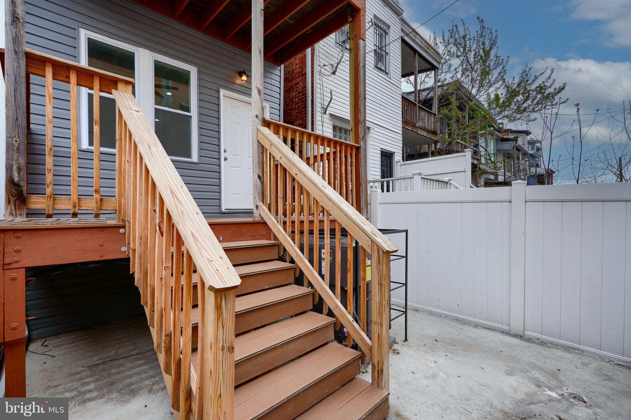 AUCHENTOROLY TERRACE HISTORIC DISTRICT - Residential