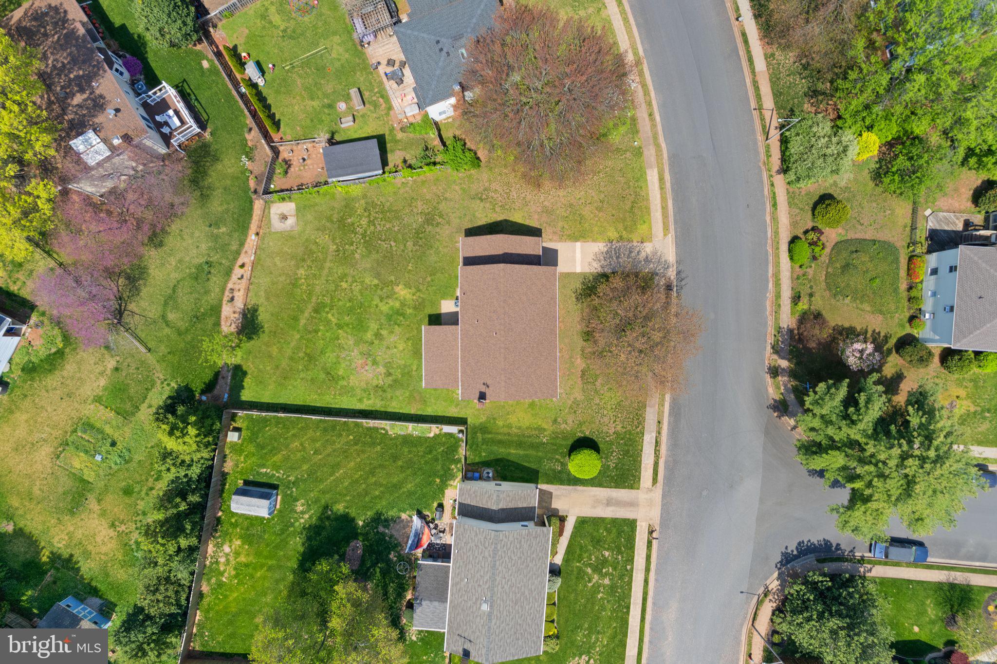 BROOKFIELD - Residential