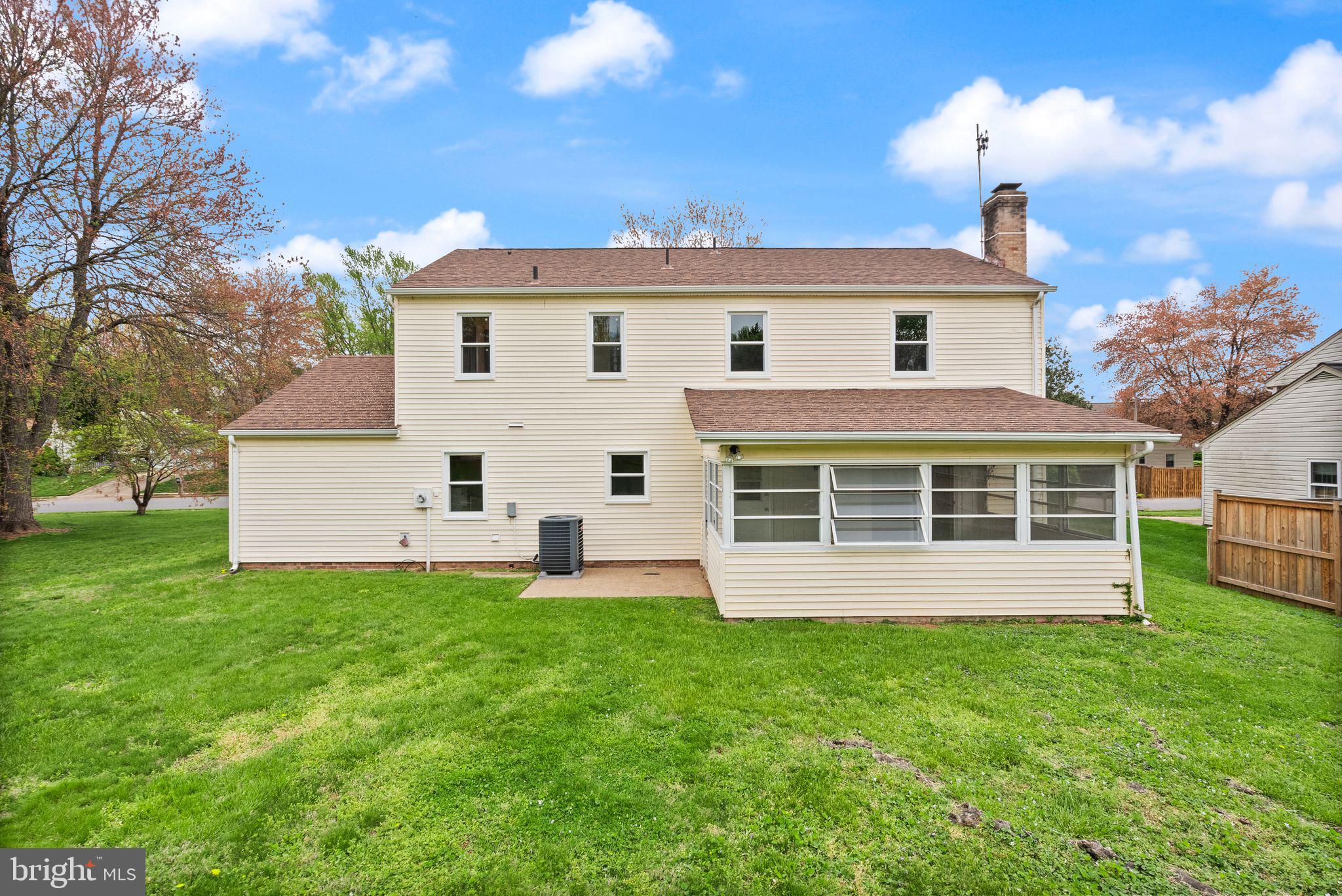 BROOKFIELD - Residential