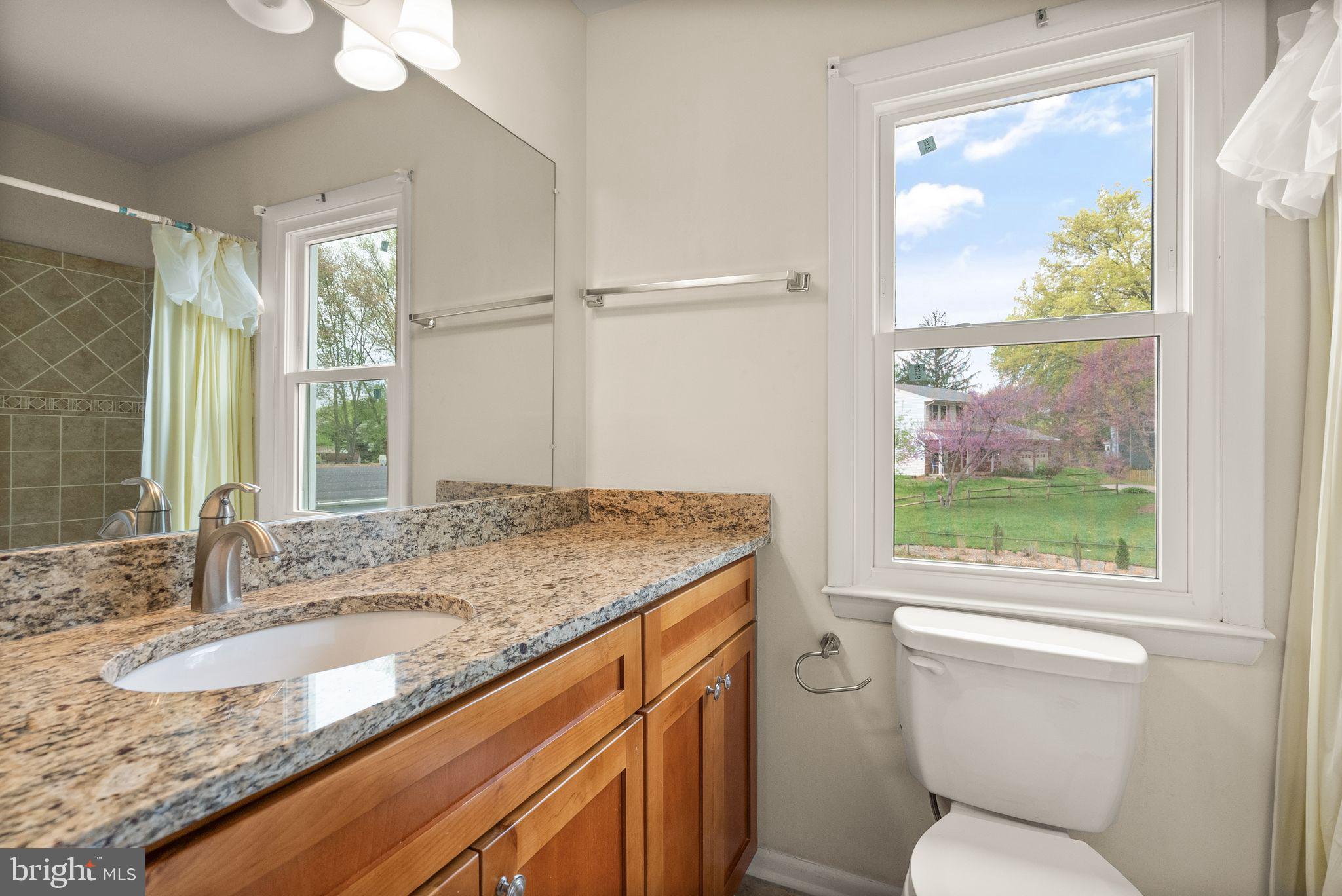 BROOKFIELD - Residential