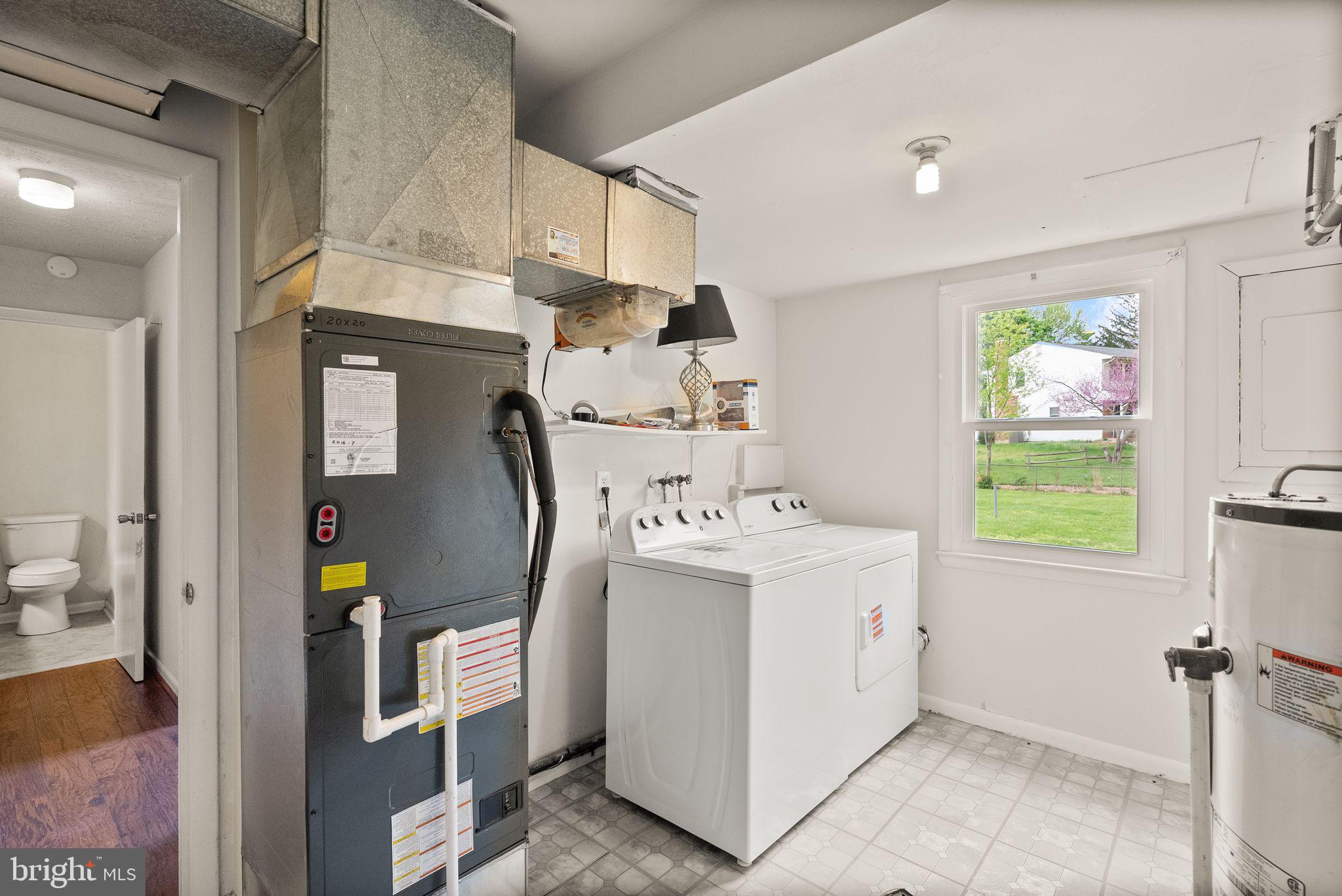 BROOKFIELD - Residential