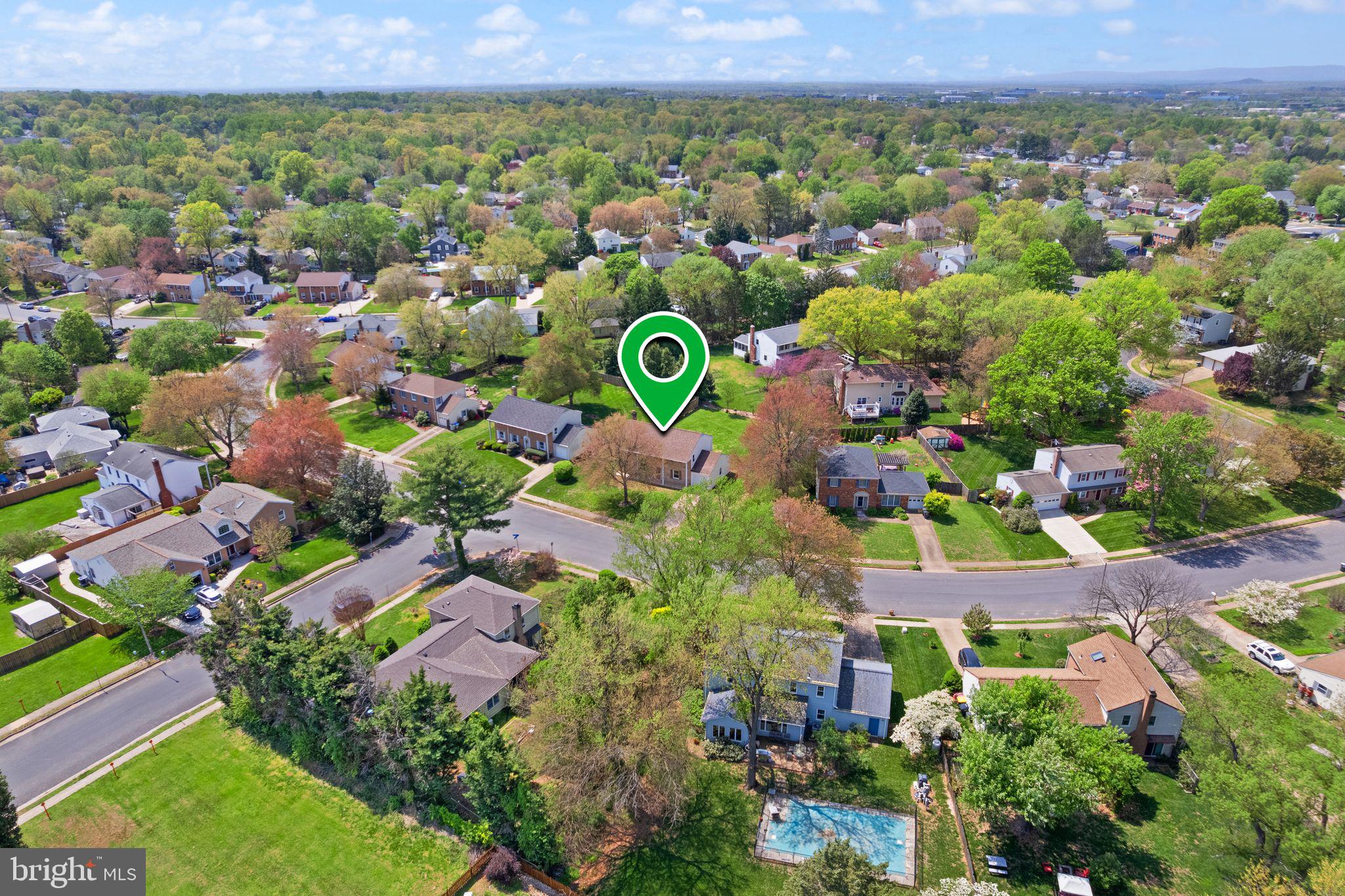 BROOKFIELD - Residential