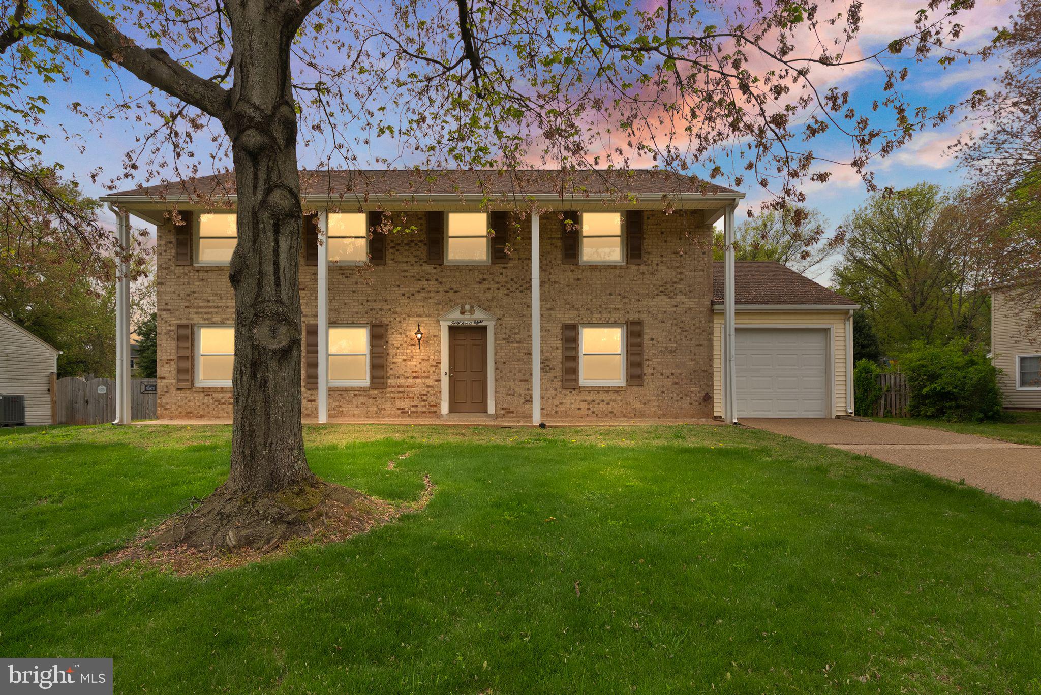 BROOKFIELD - Residential