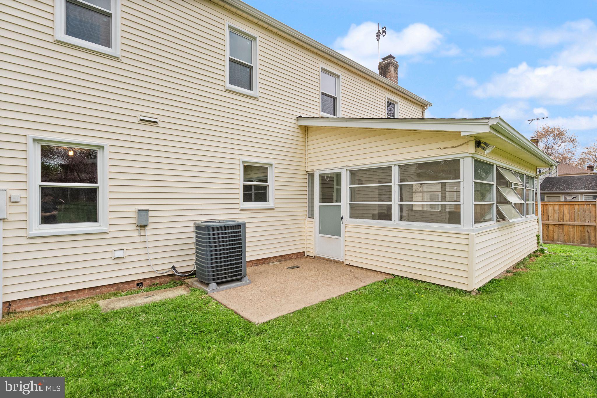 BROOKFIELD - Residential