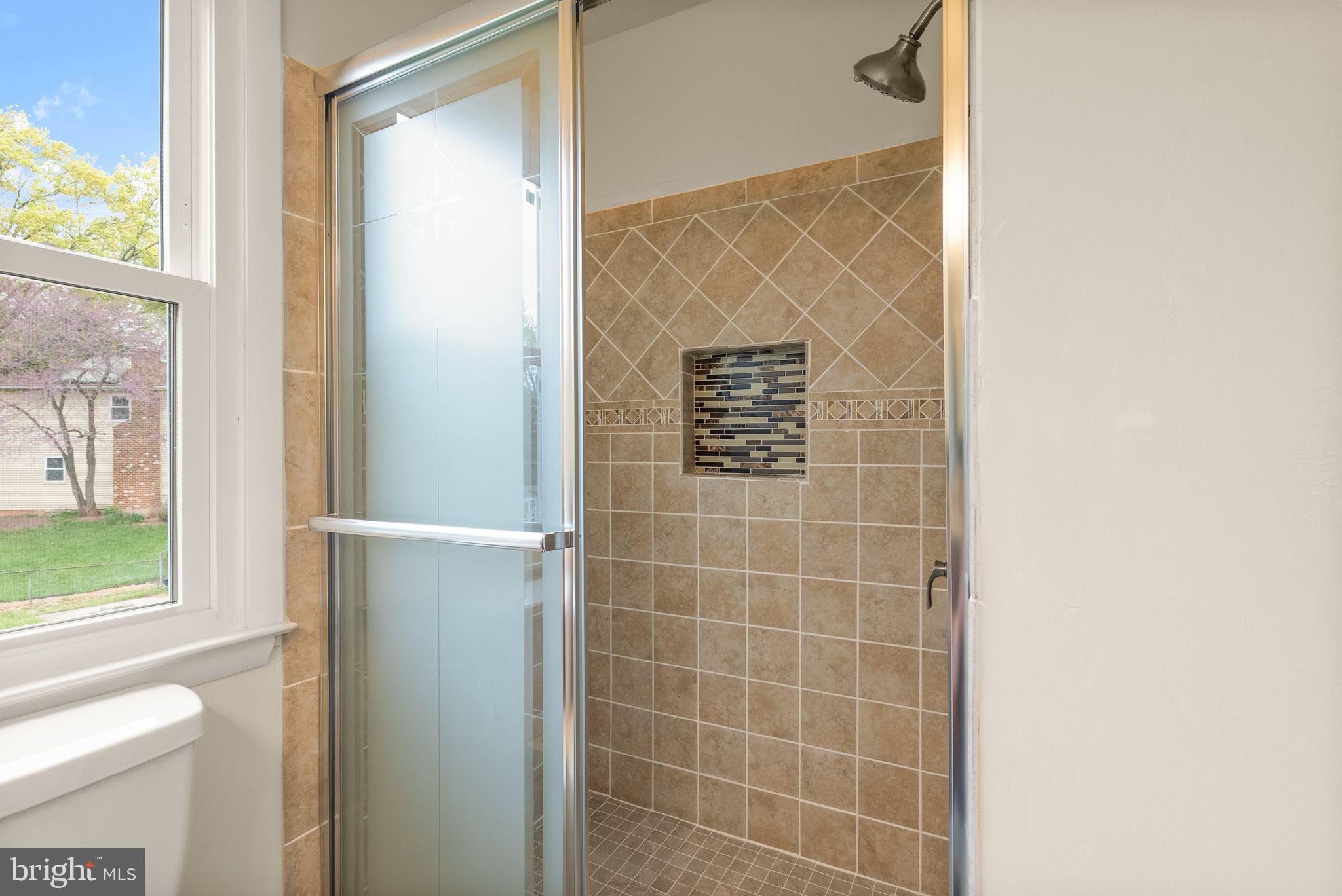 BROOKFIELD - Residential