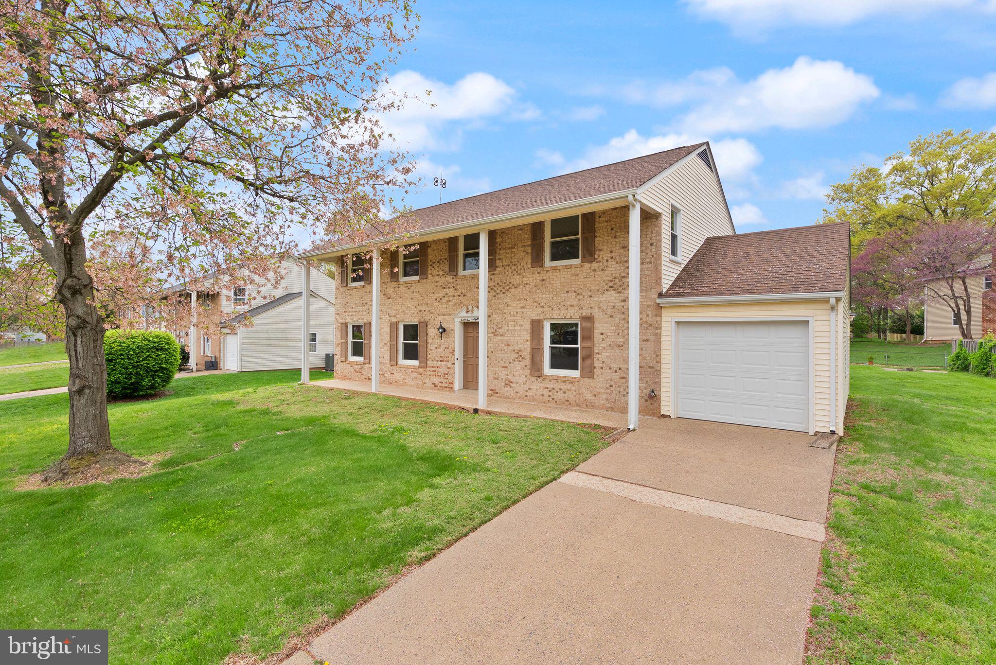 BROOKFIELD - Residential