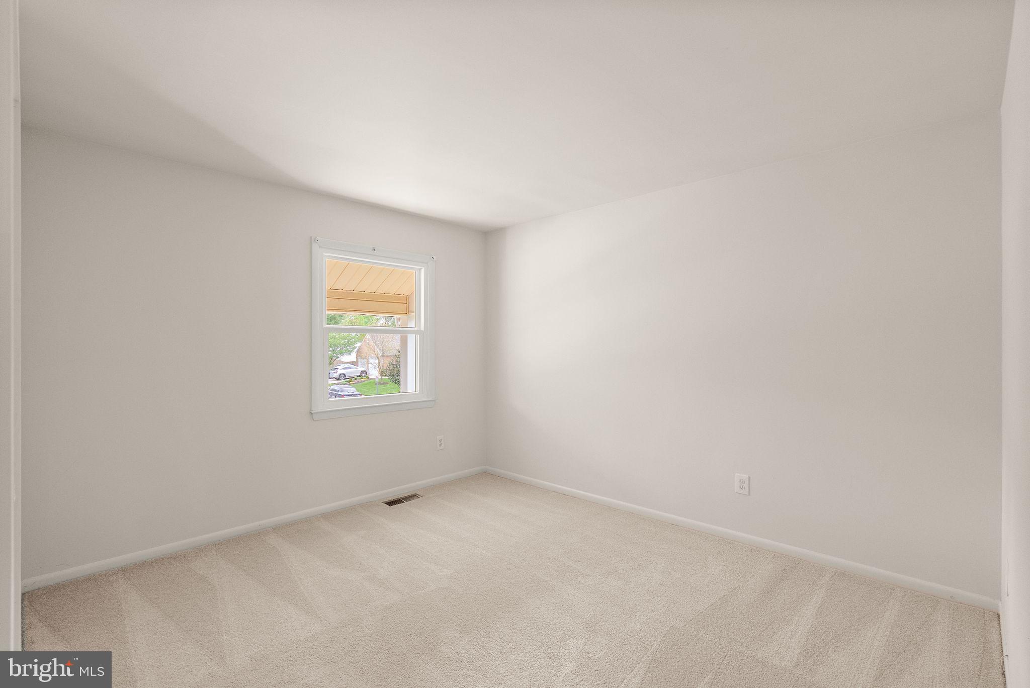 BROOKFIELD - Residential