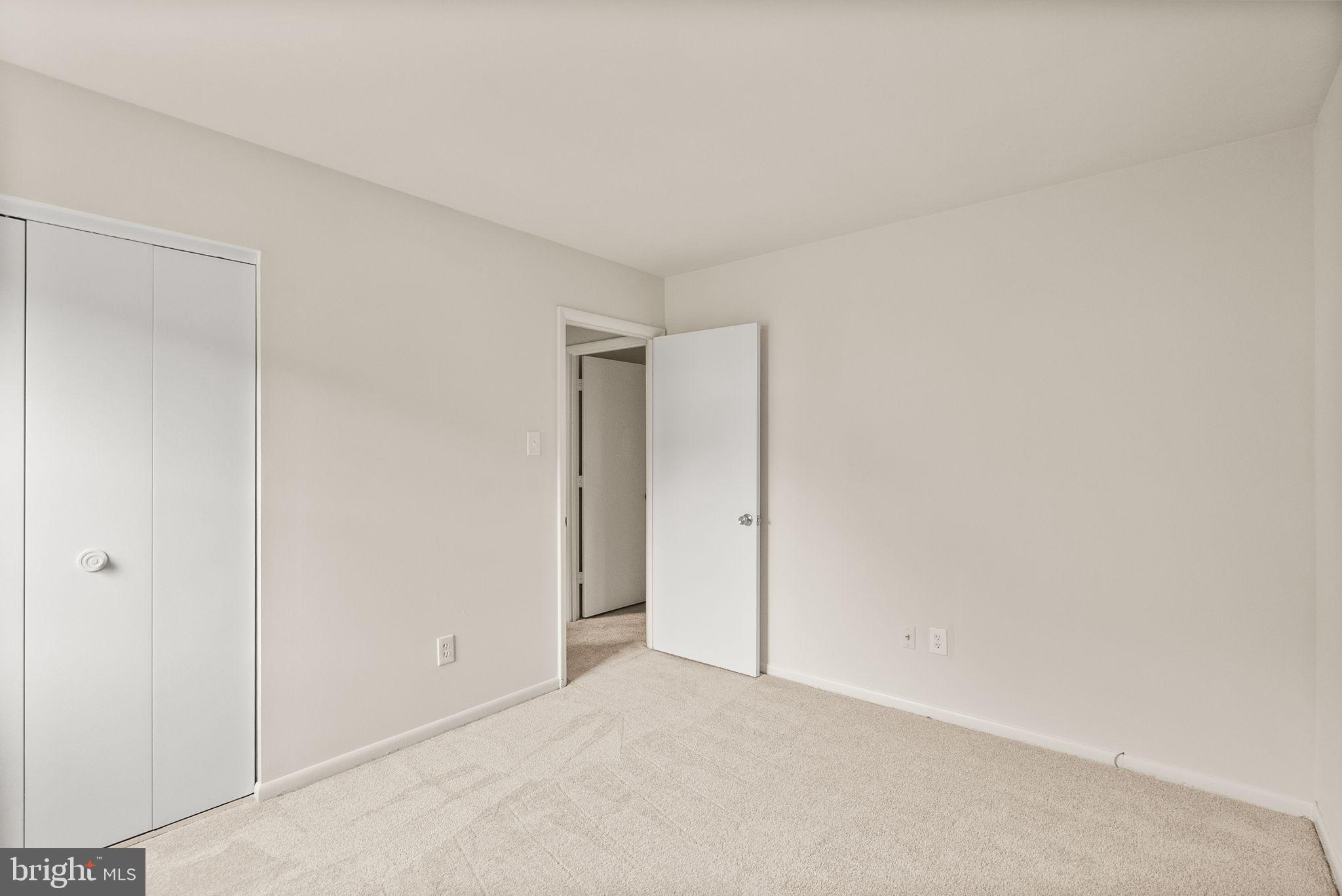 BROOKFIELD - Residential