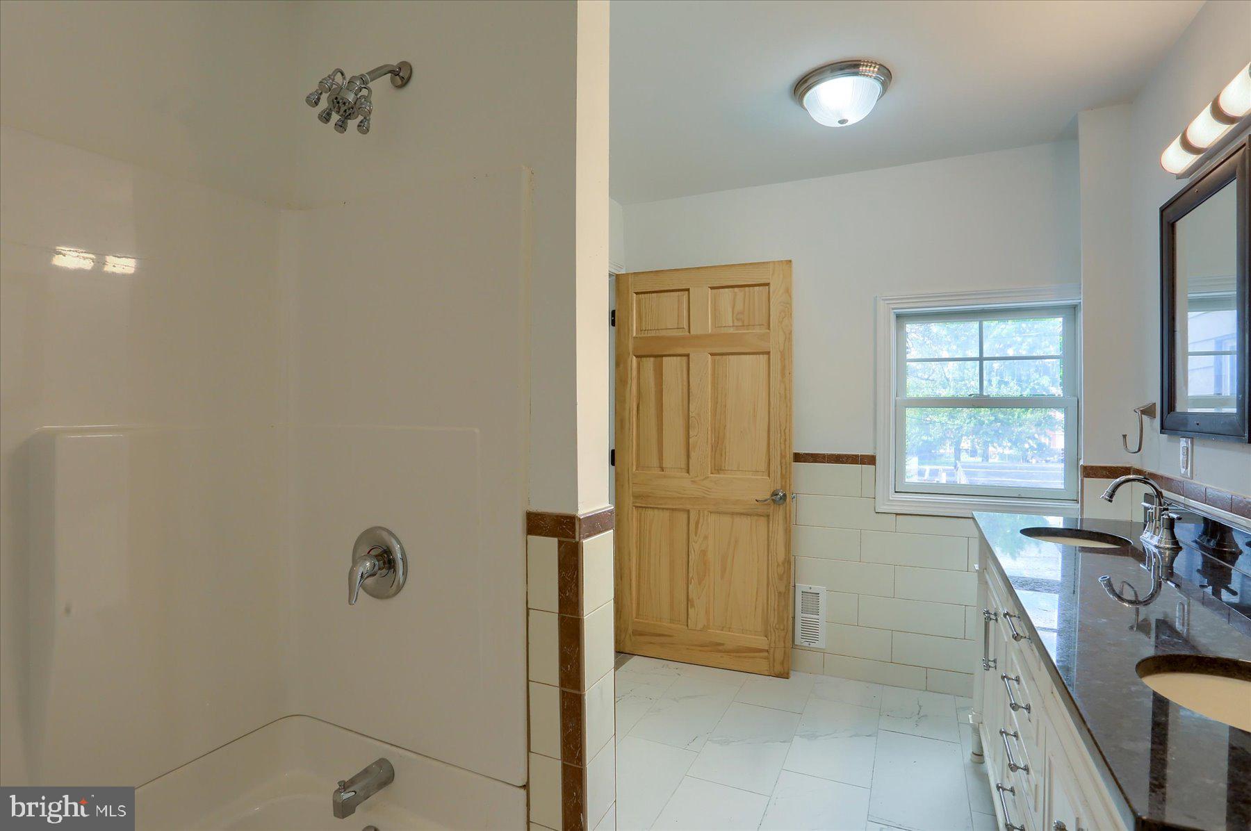 HARRISBURG - Residential