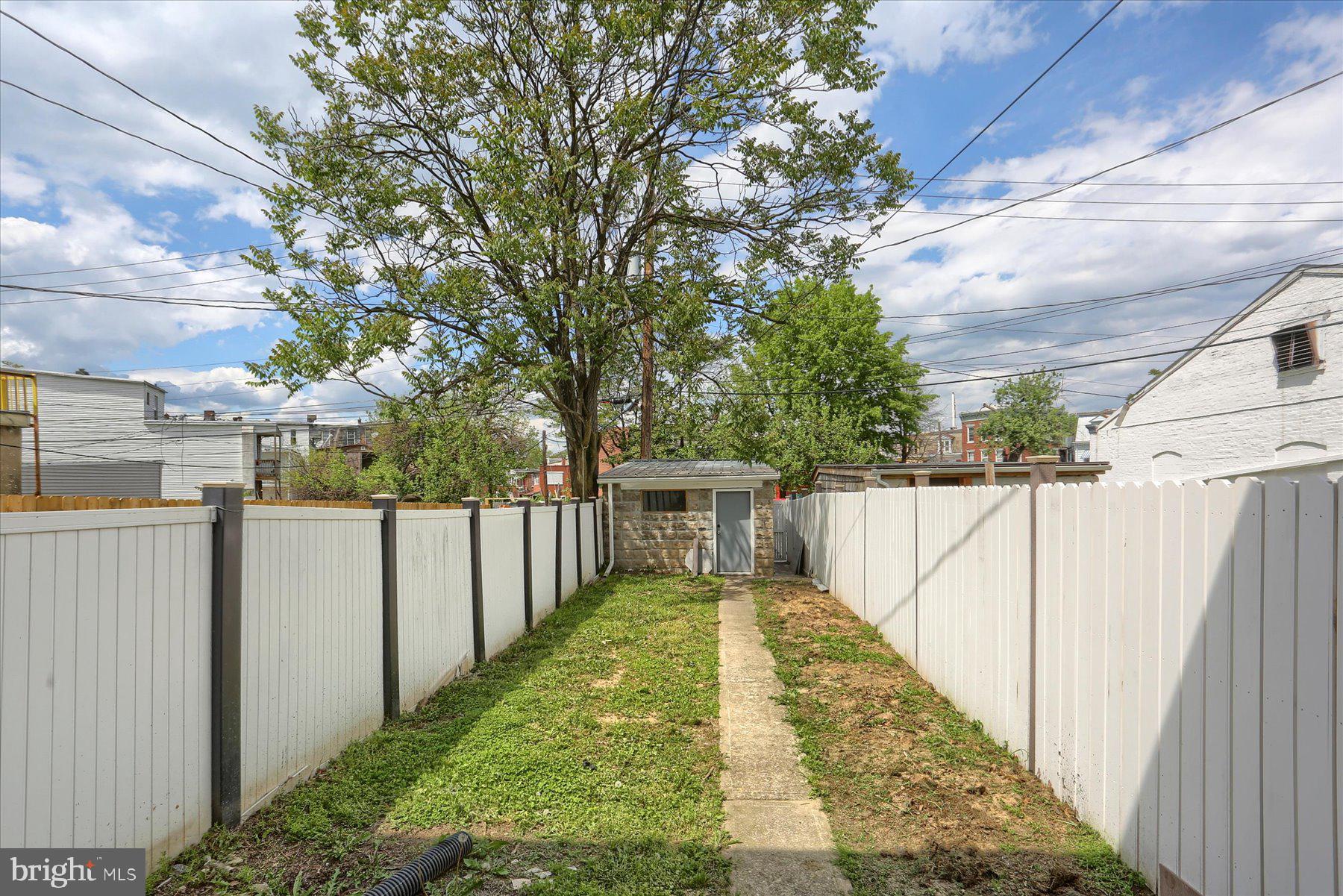 HARRISBURG - Residential