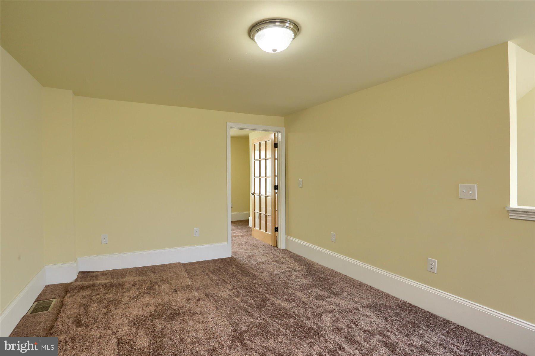 HARRISBURG - Residential