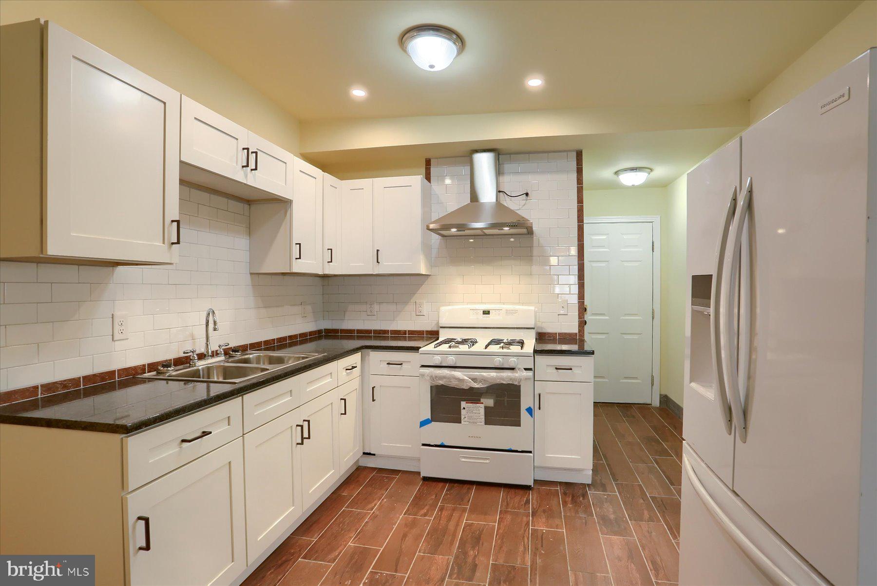 HARRISBURG - Residential