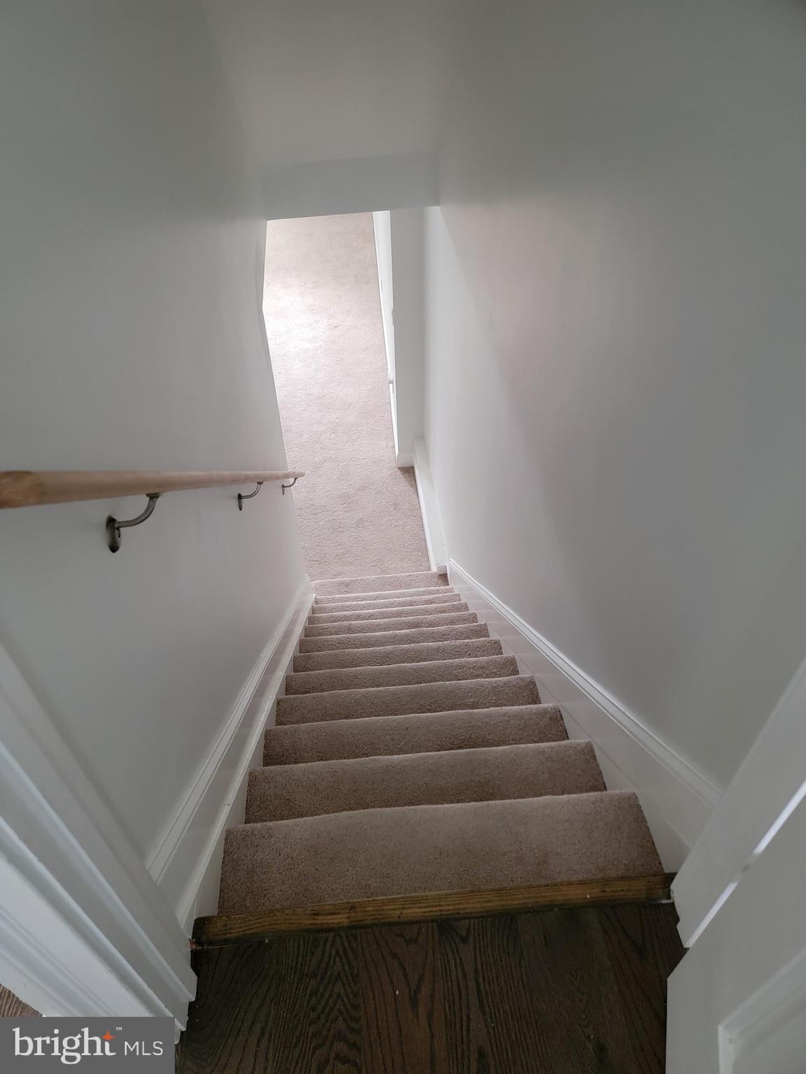 OLIVER - Residential Lease