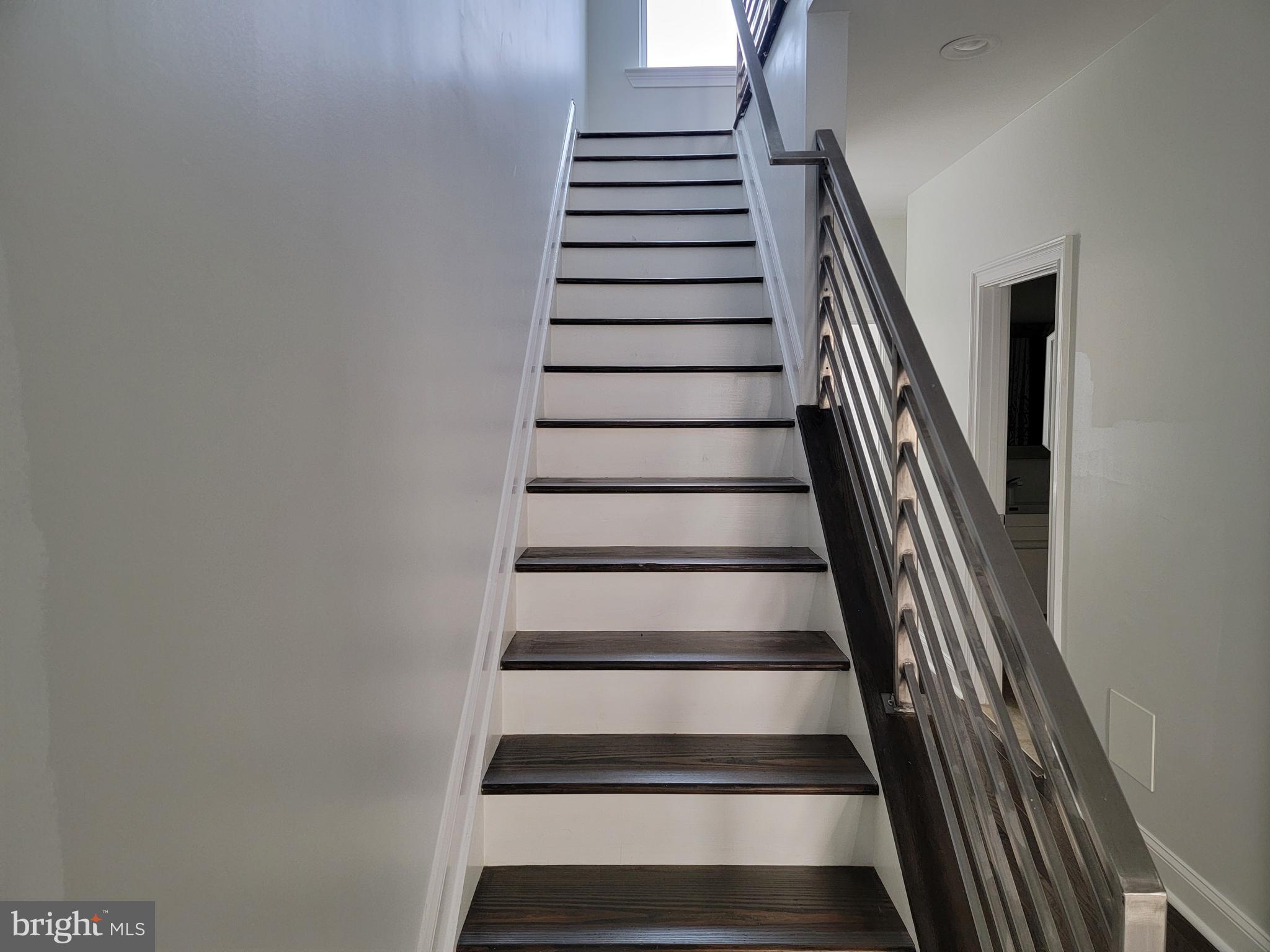 OLIVER - Residential Lease