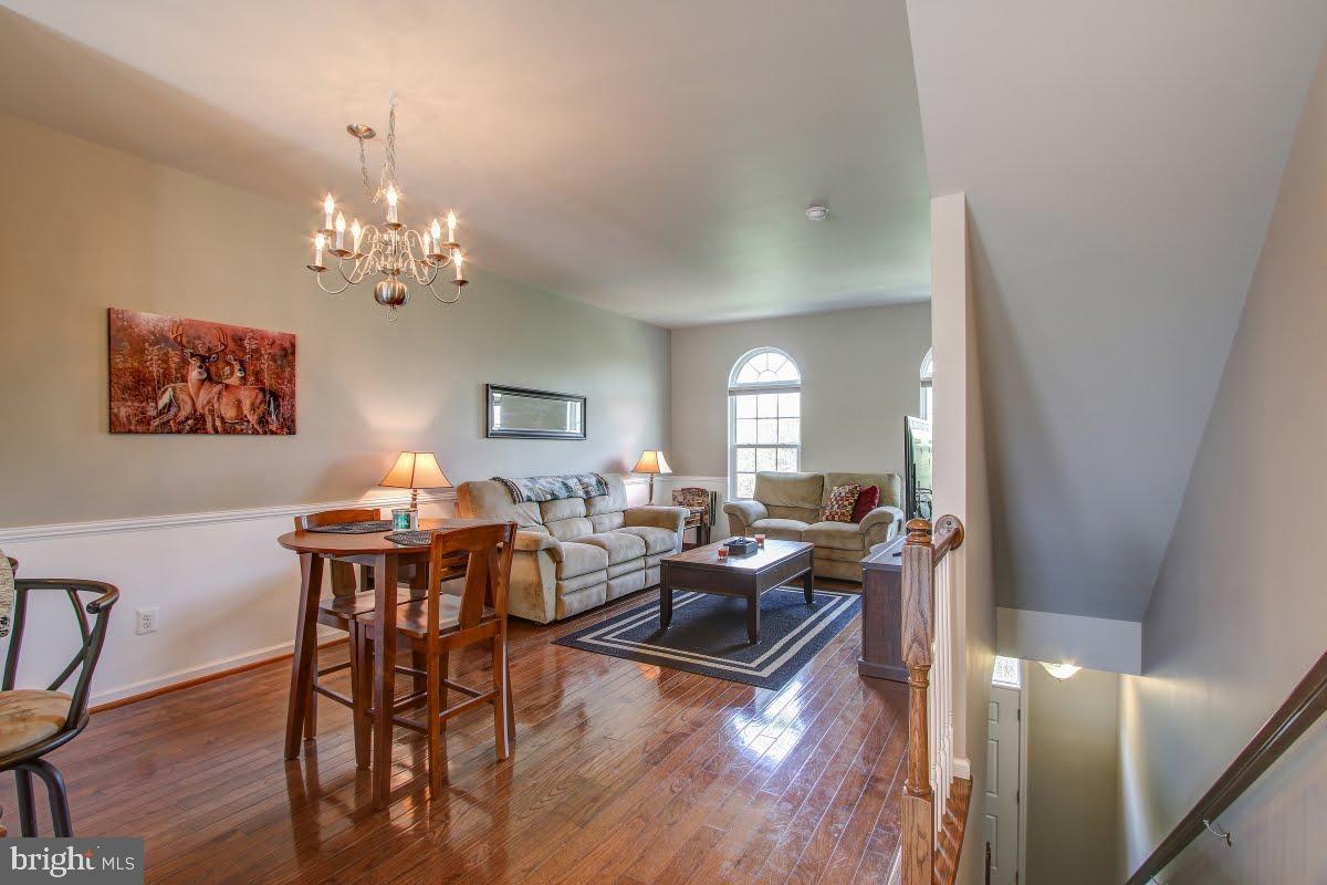 HEATHCOTE COMMONS - Residential Lease