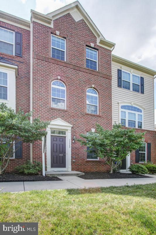 HEATHCOTE COMMONS - Residential Lease