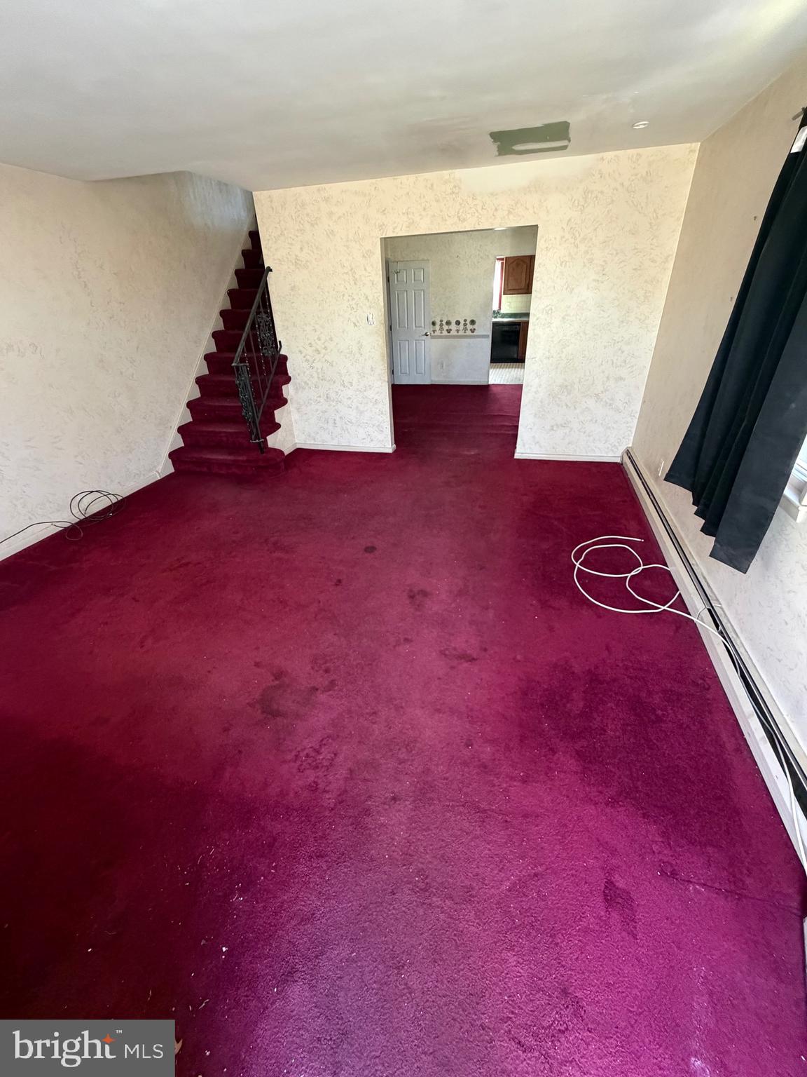 CLIFTON HEIGHTS - Residential