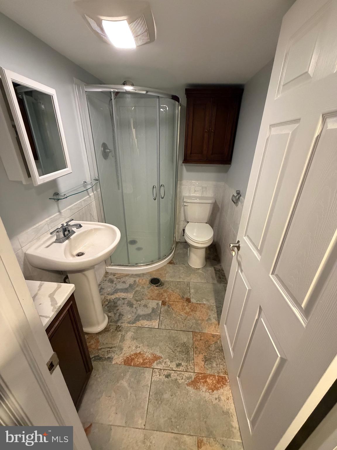 CLIFTON HEIGHTS - Residential