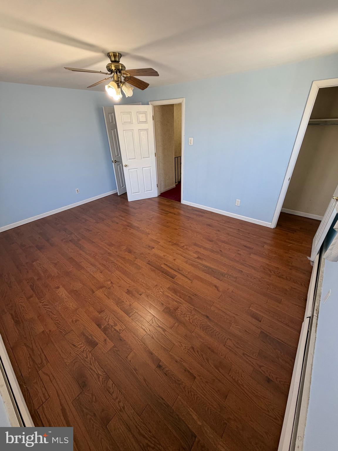 CLIFTON HEIGHTS - Residential