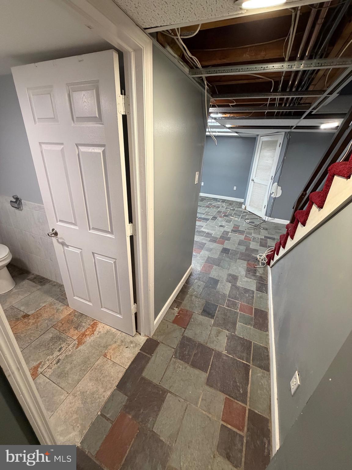 CLIFTON HEIGHTS - Residential