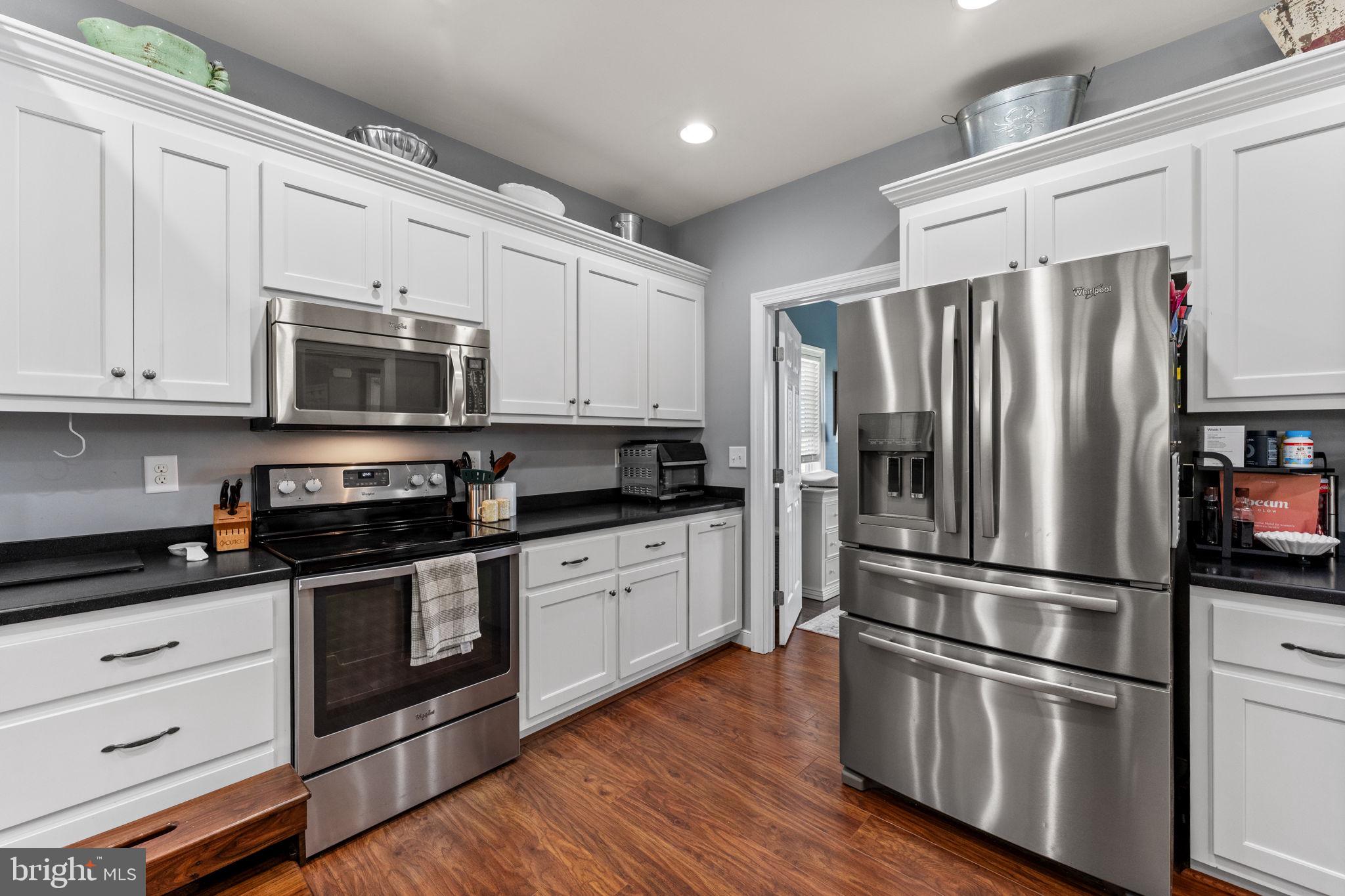 MOUNT LANDING - Residential