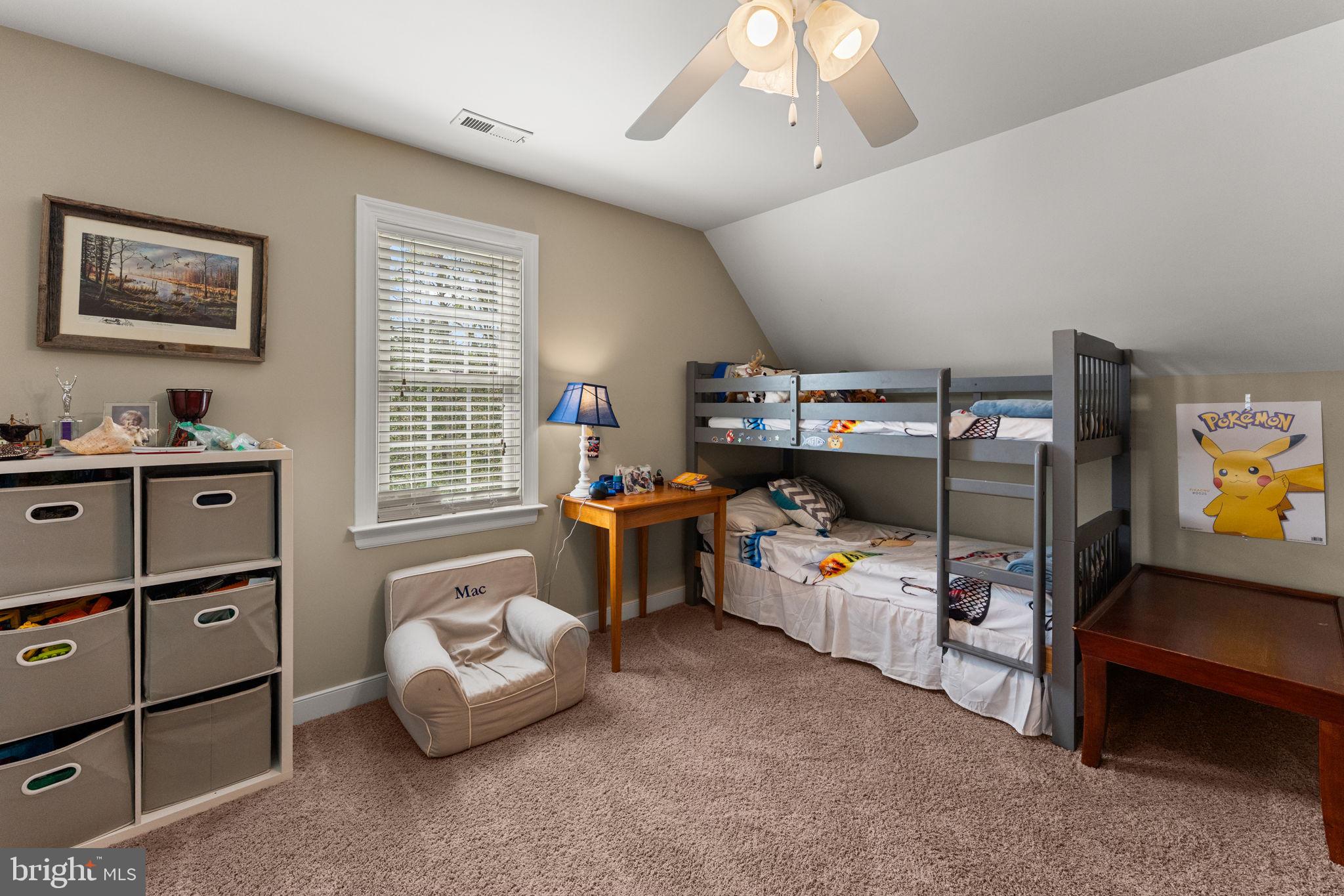 MOUNT LANDING - Residential