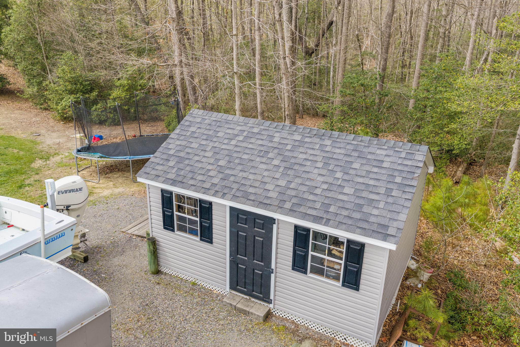 MOUNT LANDING - Residential