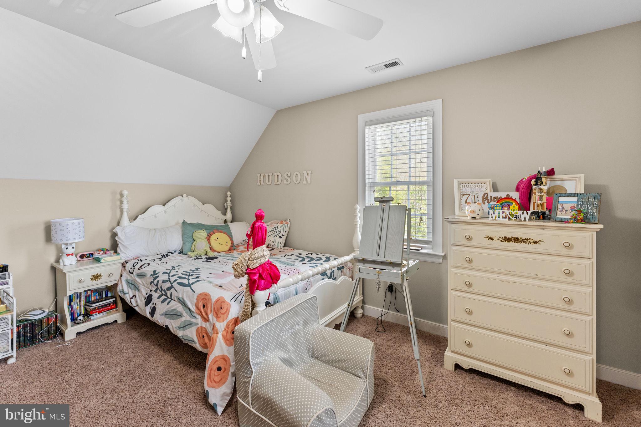 MOUNT LANDING - Residential