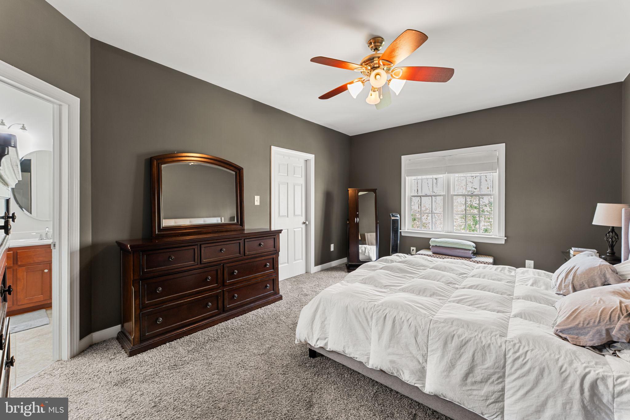 MOUNT LANDING - Residential