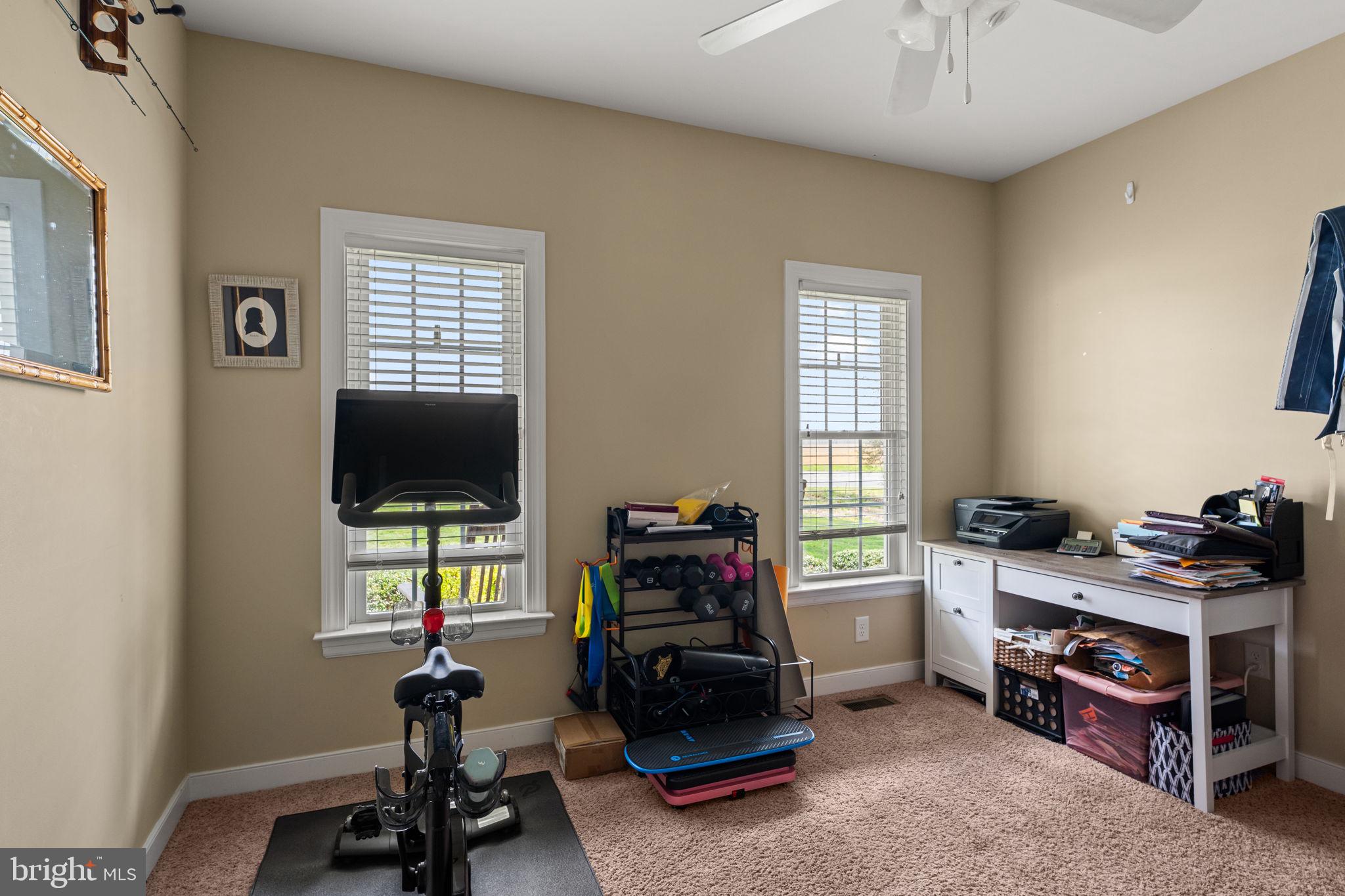 MOUNT LANDING - Residential