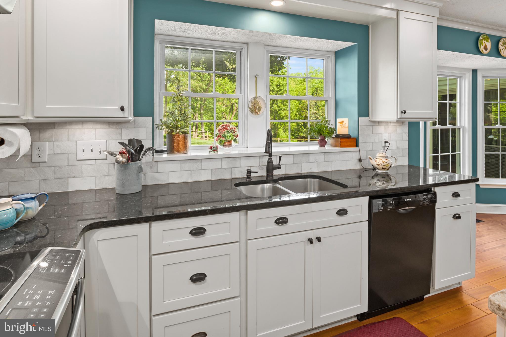 CHESTNUT FARMS - Residential