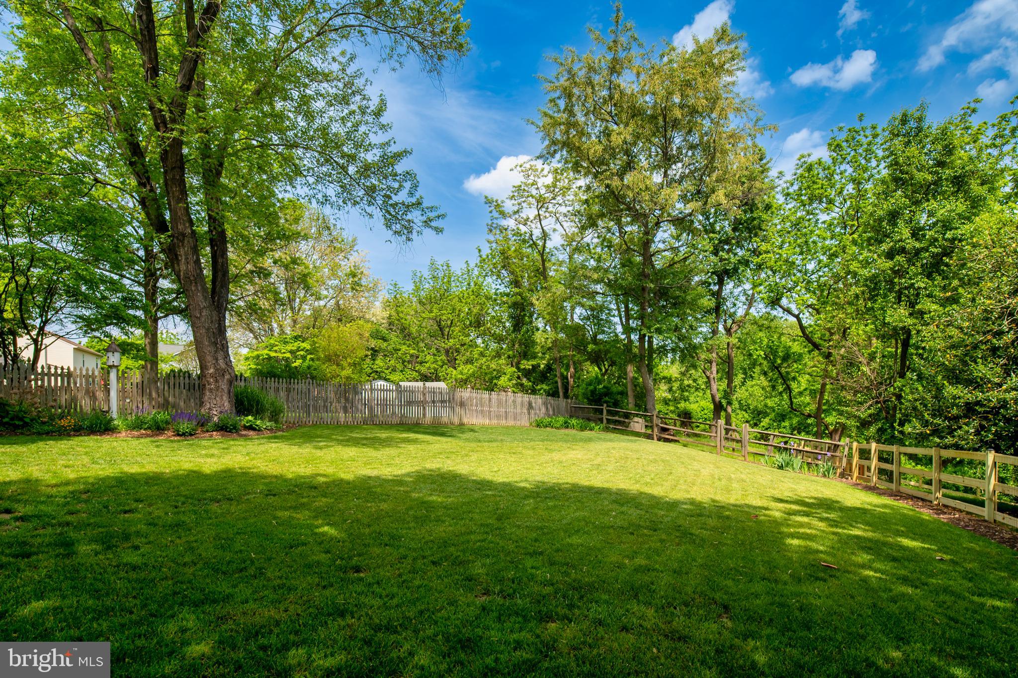 CHESTNUT FARMS - Residential