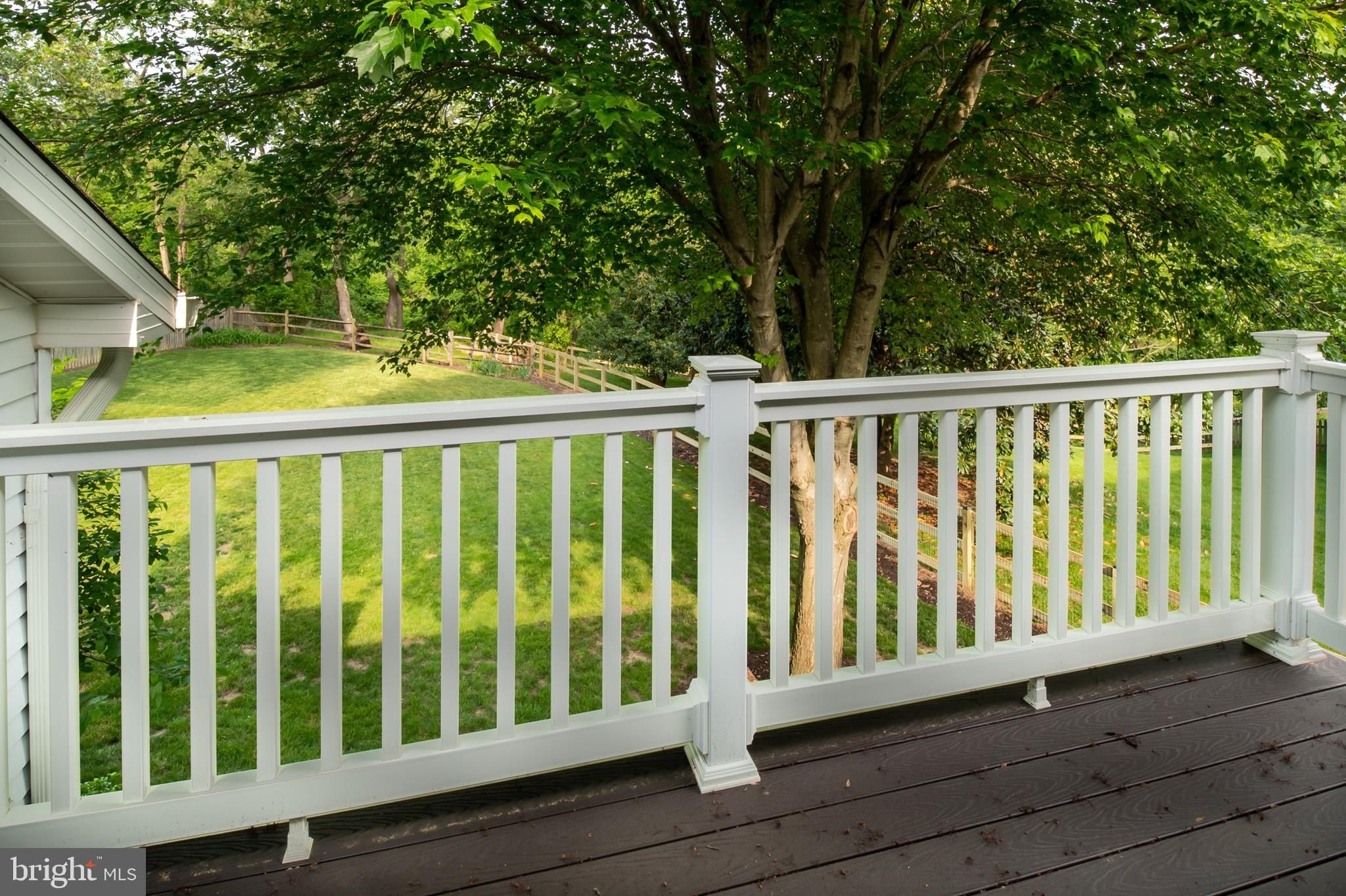 CHESTNUT FARMS - Residential