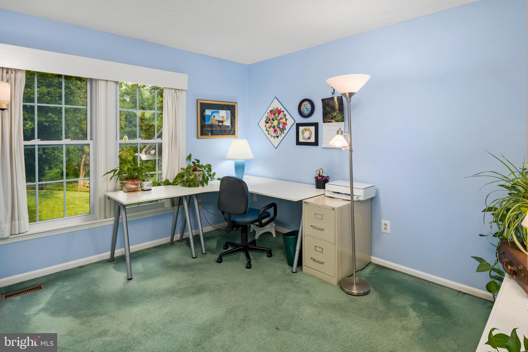 CHESTNUT FARMS - Residential