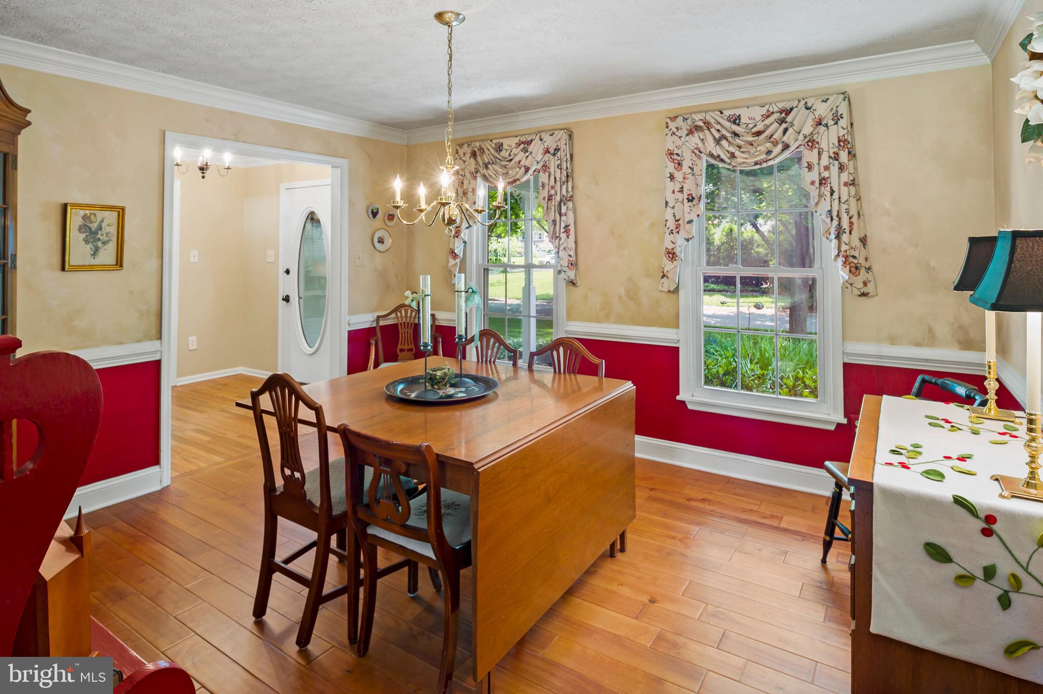 CHESTNUT FARMS - Residential