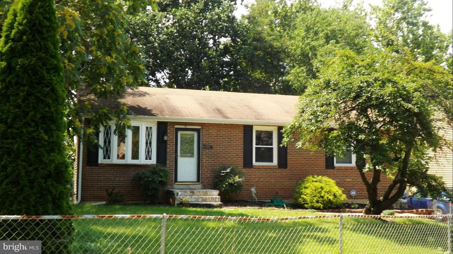 This Spacious 4 BR, 3 BA Detached Rambler is perfect for the growing family.Recently renovation with upgraded kitchen, and bathrooms. Beautiful hardwood floors, stainless steel appliances, fenced in yard, walk-out basement and much more.  Located near metro bus, shopping, major routes and the National Harbor.