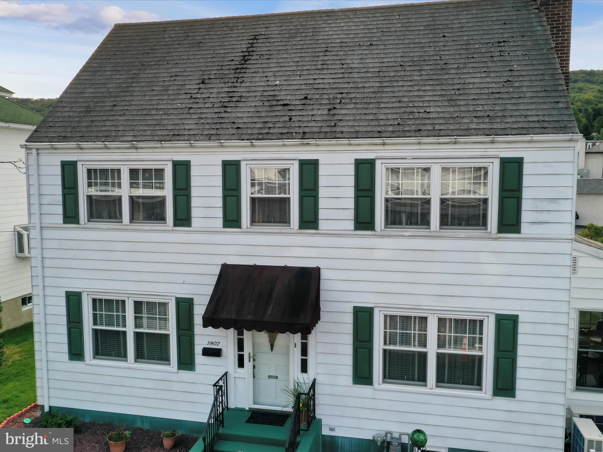 POTTSVILLE - Residential