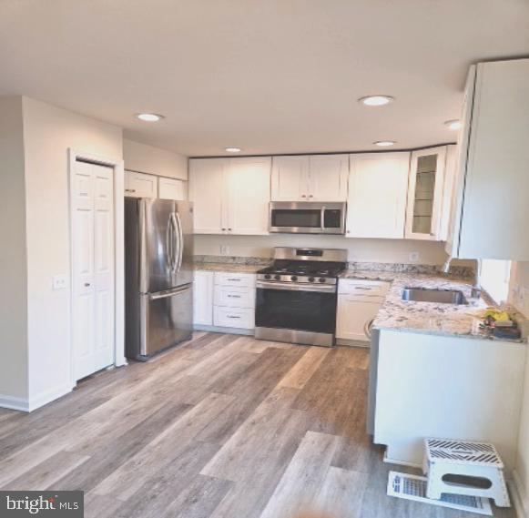 CAROLYN FOREST - Residential