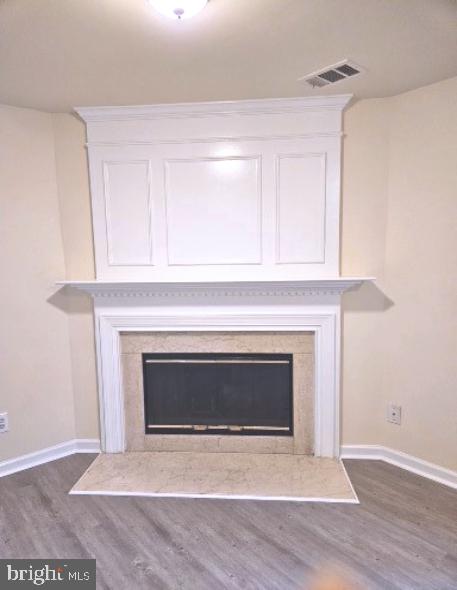 CAROLYN FOREST - Residential