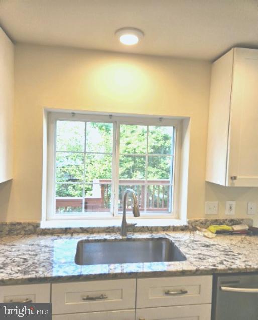 CAROLYN FOREST - Residential