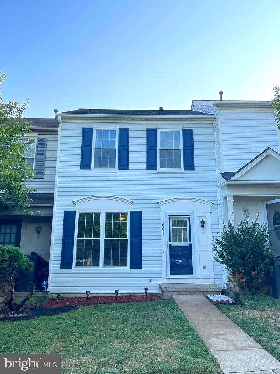 CAROLYN FOREST - Residential