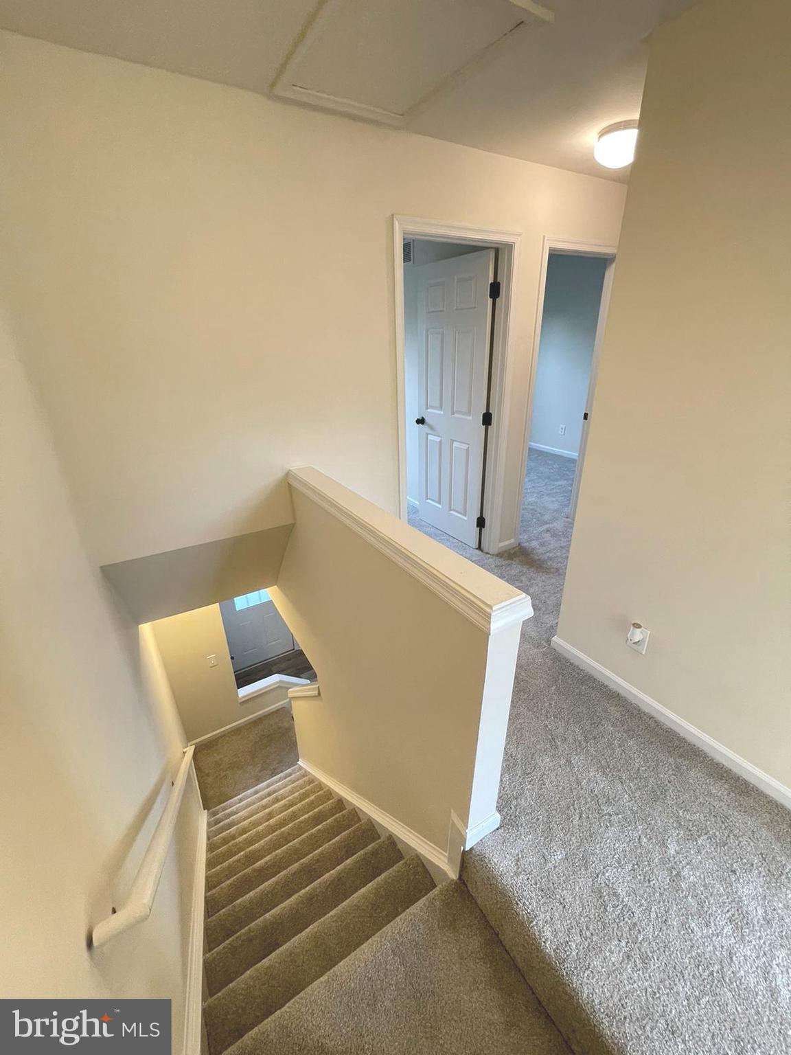 CAROLYN FOREST - Residential