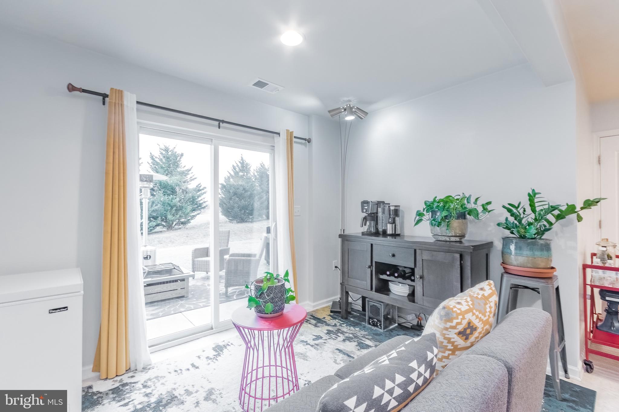 BRIAR RUN - Residential