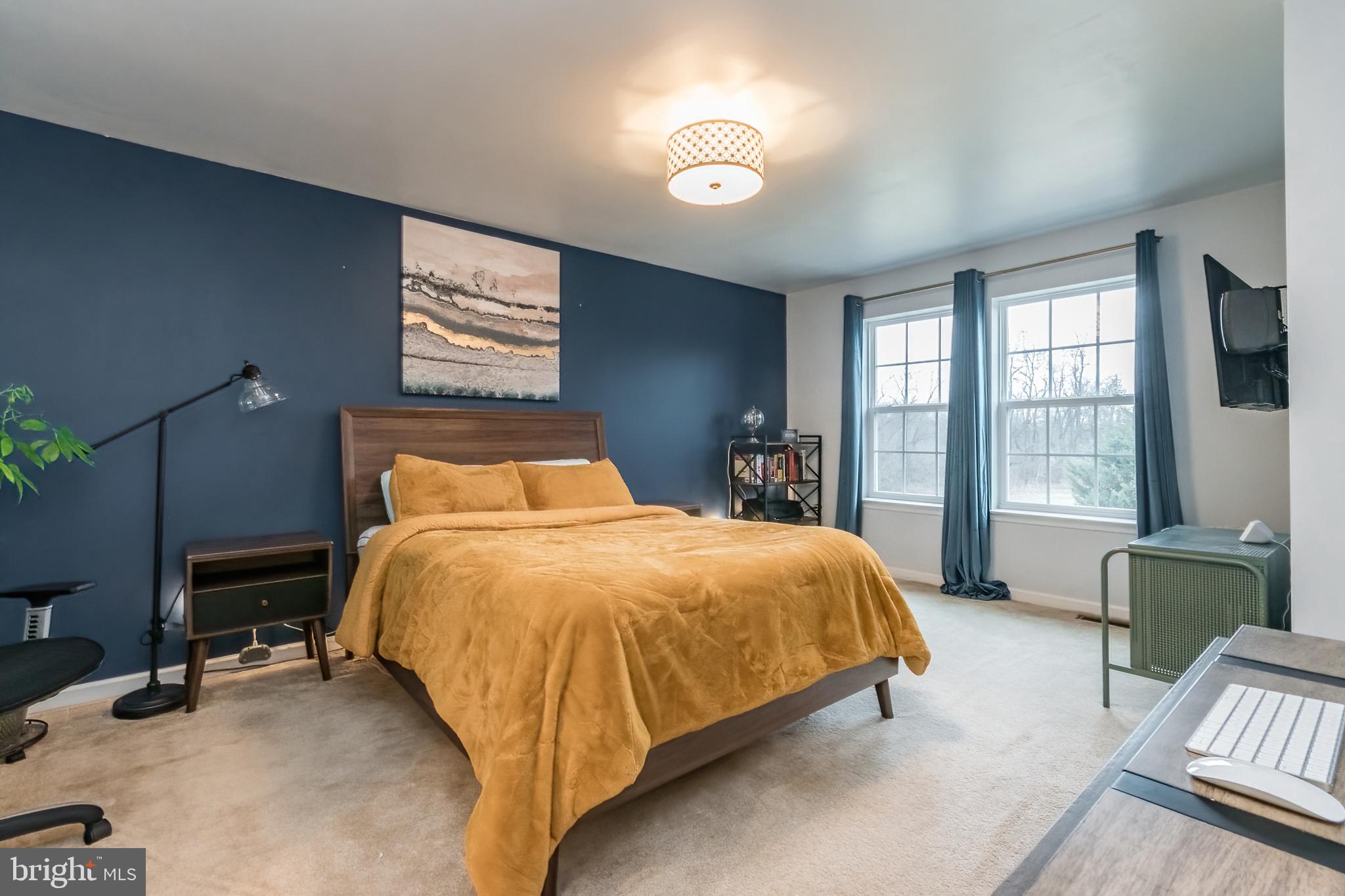 BRIAR RUN - Residential