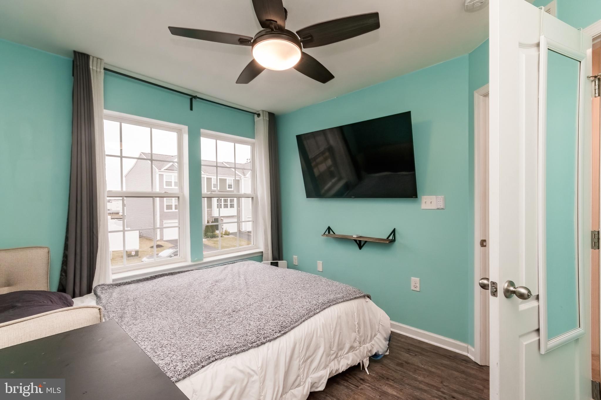 BRIAR RUN - Residential