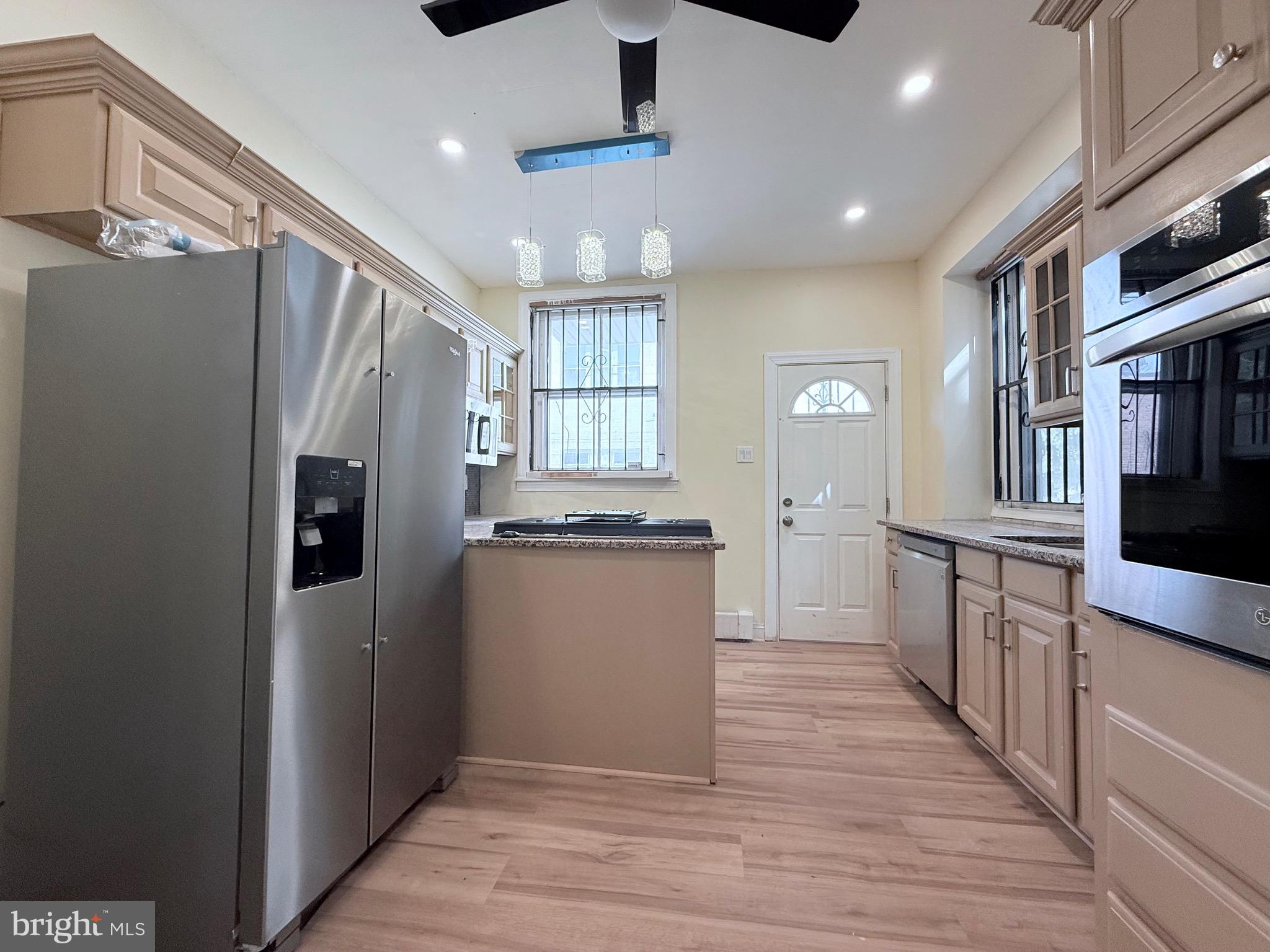 PHILADELPHIA - Residential