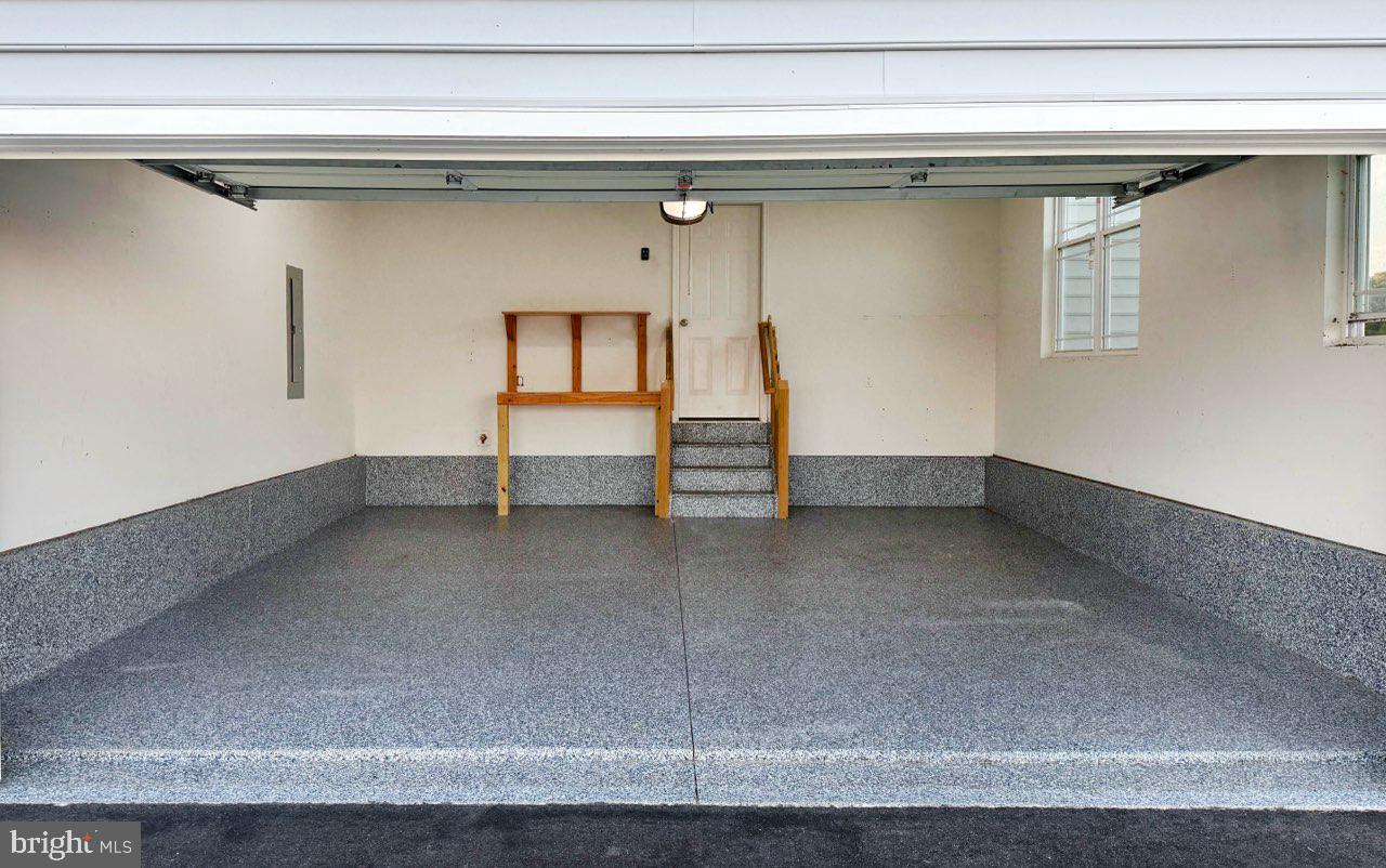 JOCKEY HOLLOW - Residential